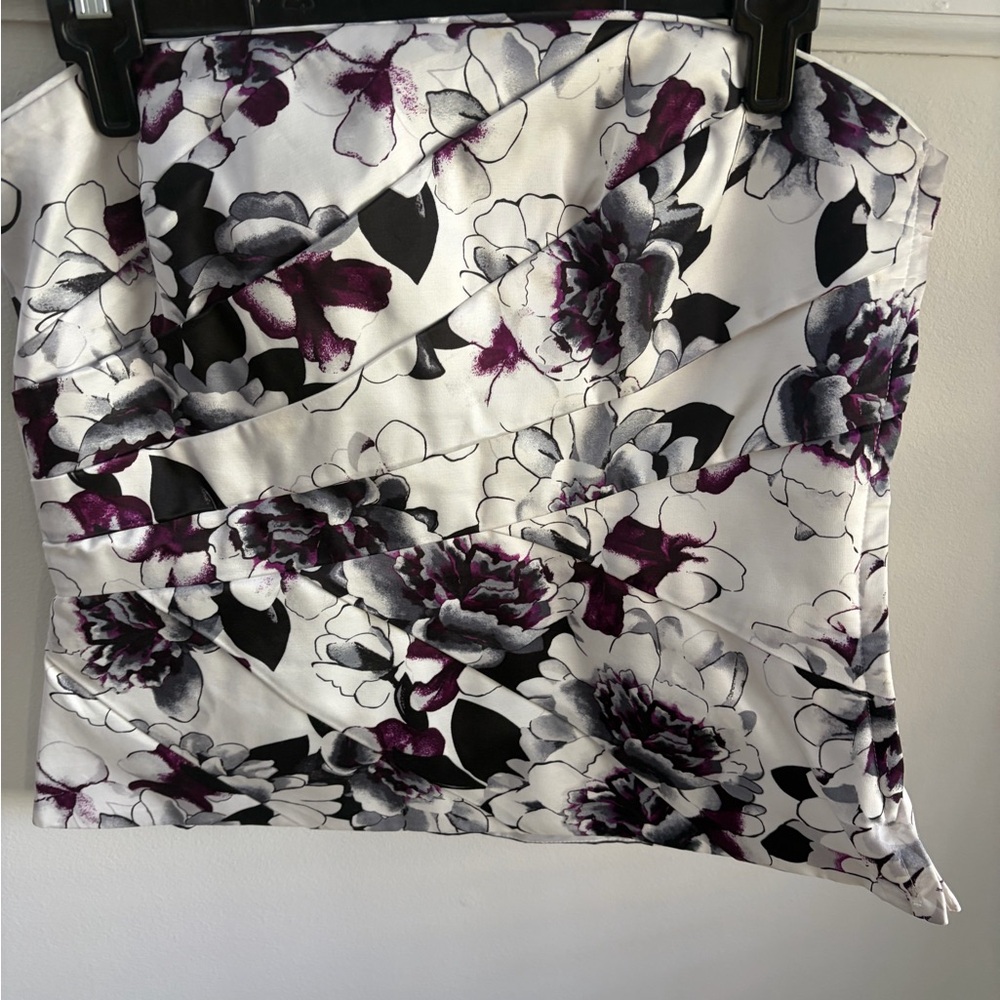Strapless Floral Bustier in White with Black & Plum Accents